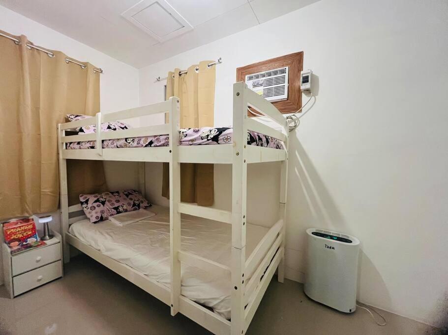 A Cozy 2-Bedroom Home In Malolos - Prime Location Exterior foto